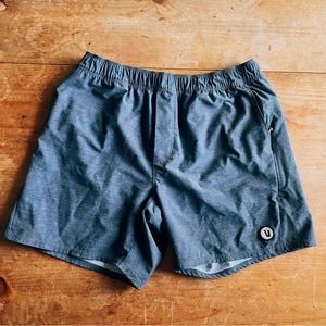 Mens Vuori Shorts - Sz M - 6” Gray